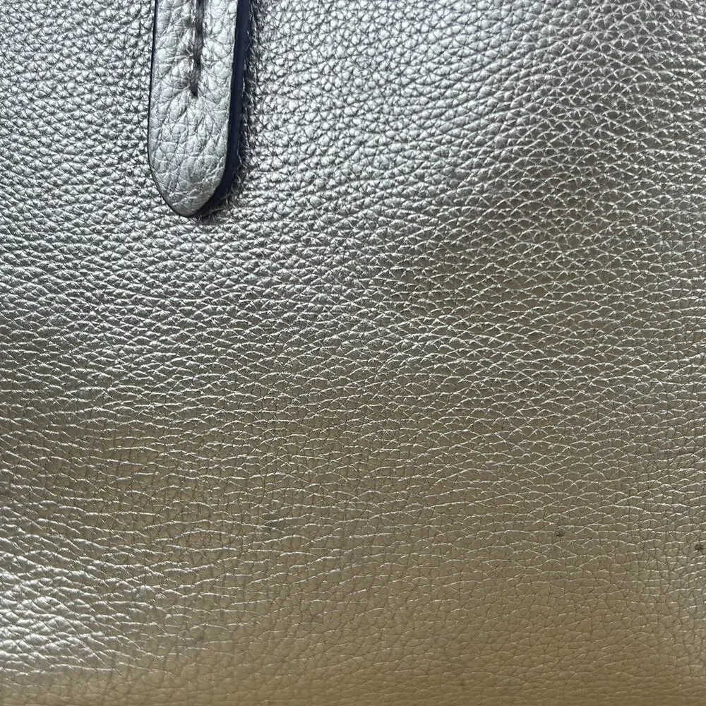 Coach Charlie Carryall Gold Metallic Leather Shoulder Bag 31037 - Picture 3 of 14